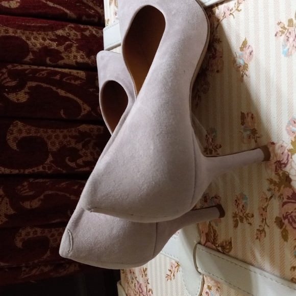 YULIA NADEEVA Pink Bridal Shoes Pumps Heels Soft Suede Sz 38 New - Picture 4 of 12